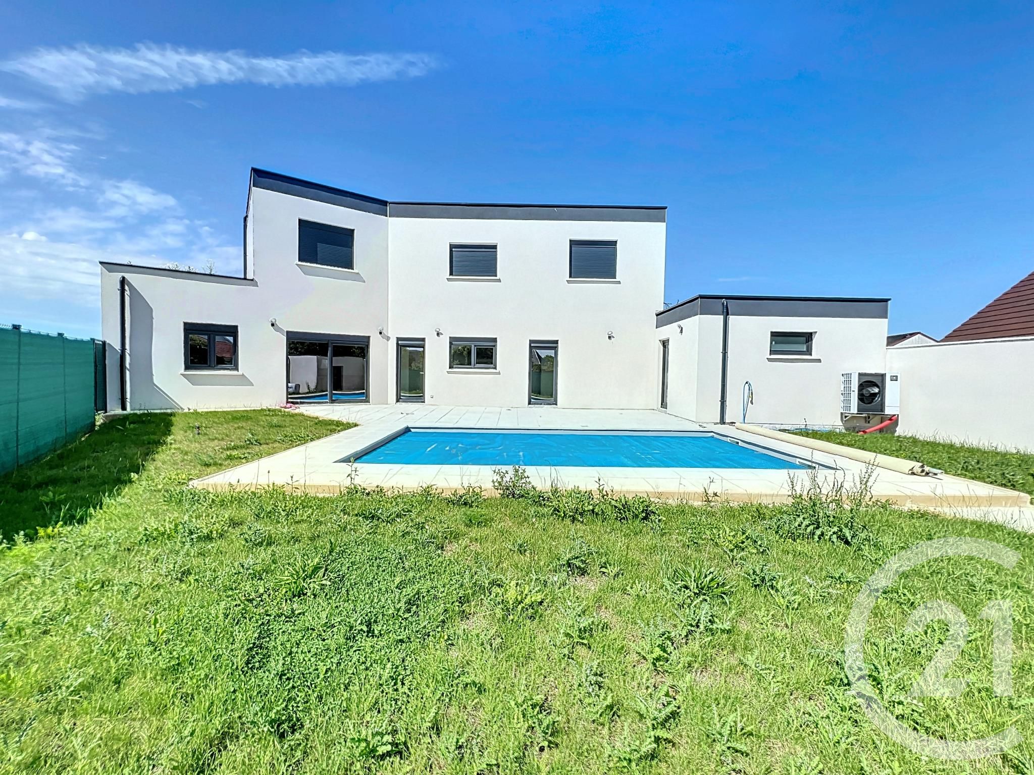 Maison 7 pièces - 202 m² SAULON LA CHAPELLE